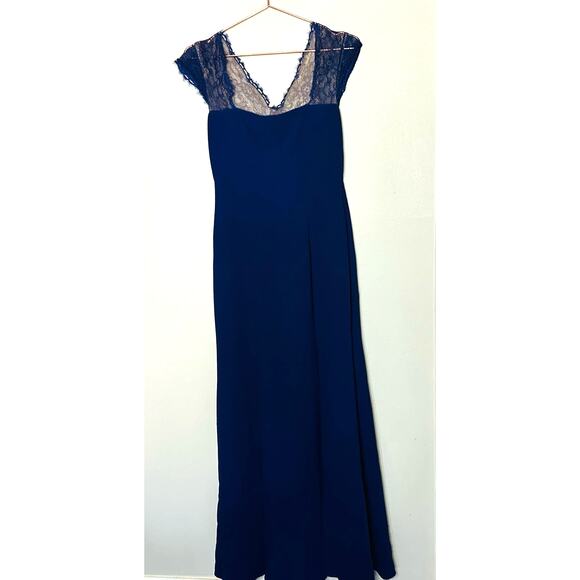 BCBG Maxazria Blue Depth Evan’s Lace Sleeveless Shoulder Slit Gown Dress Size 8 - Picture 5 of 12
